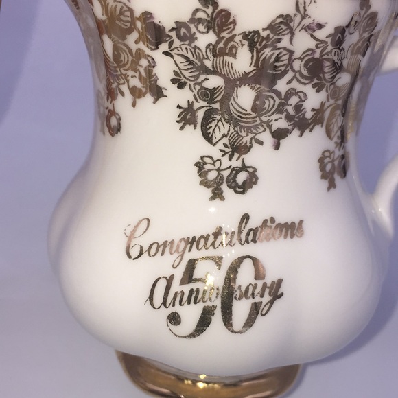 Royal Albert Golden Wedding Anniversary 50th Cream & Sugar Dish Set Bone China - Picture 3 of 13